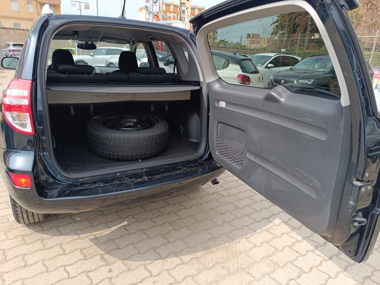 Toyota RAV 4 2.2 D-4D 150 CV DPF