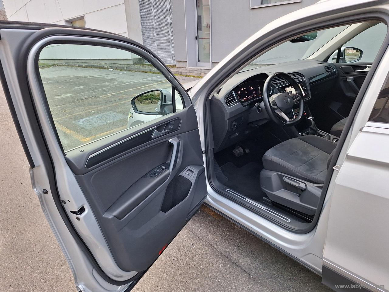 VOLKSWAGEN Tiguan 1.4 TSI eHYBRID DSG Elegance