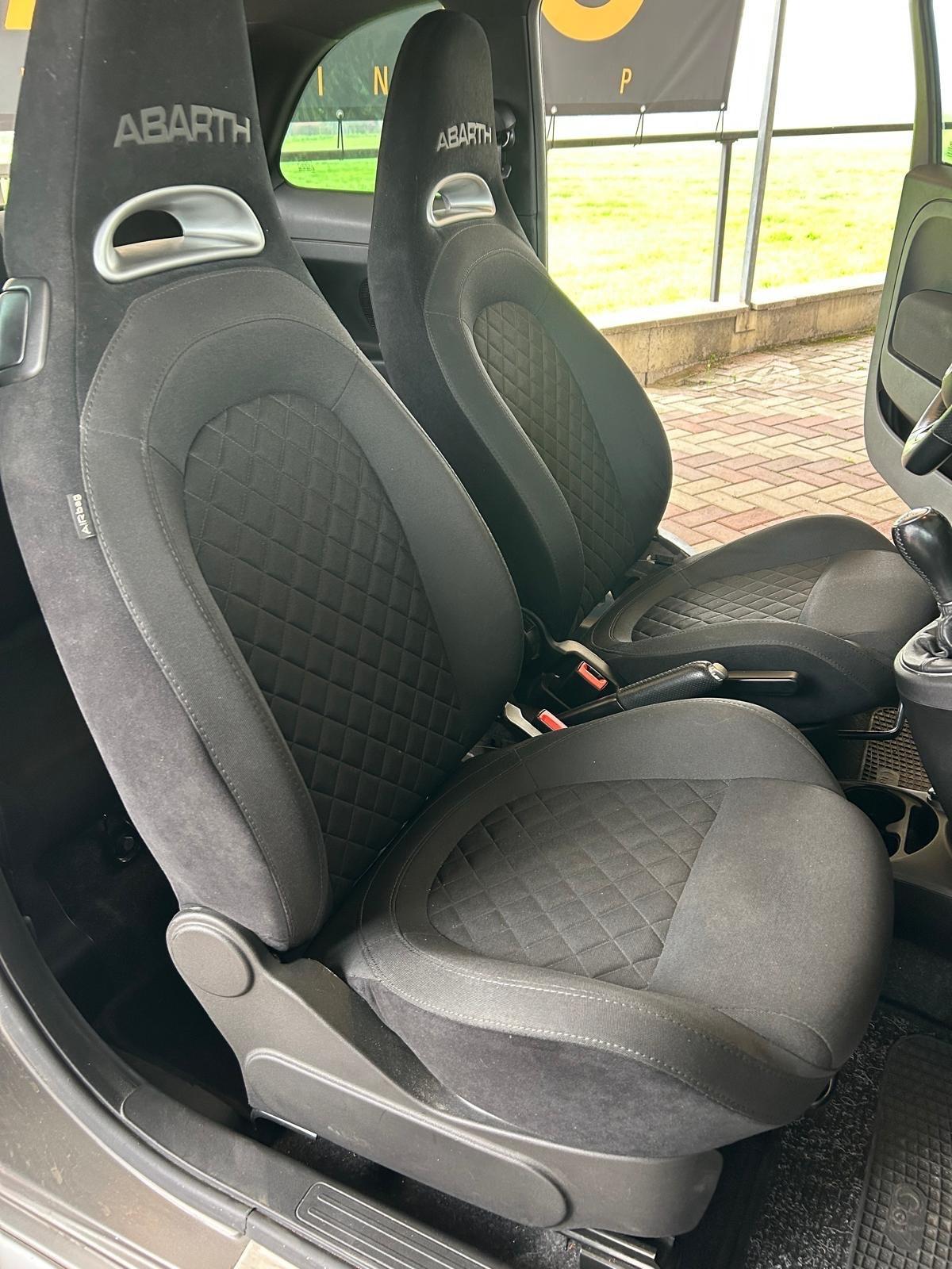 Abarth 595 F595 1.4 Turbo T-Jet 165 CV