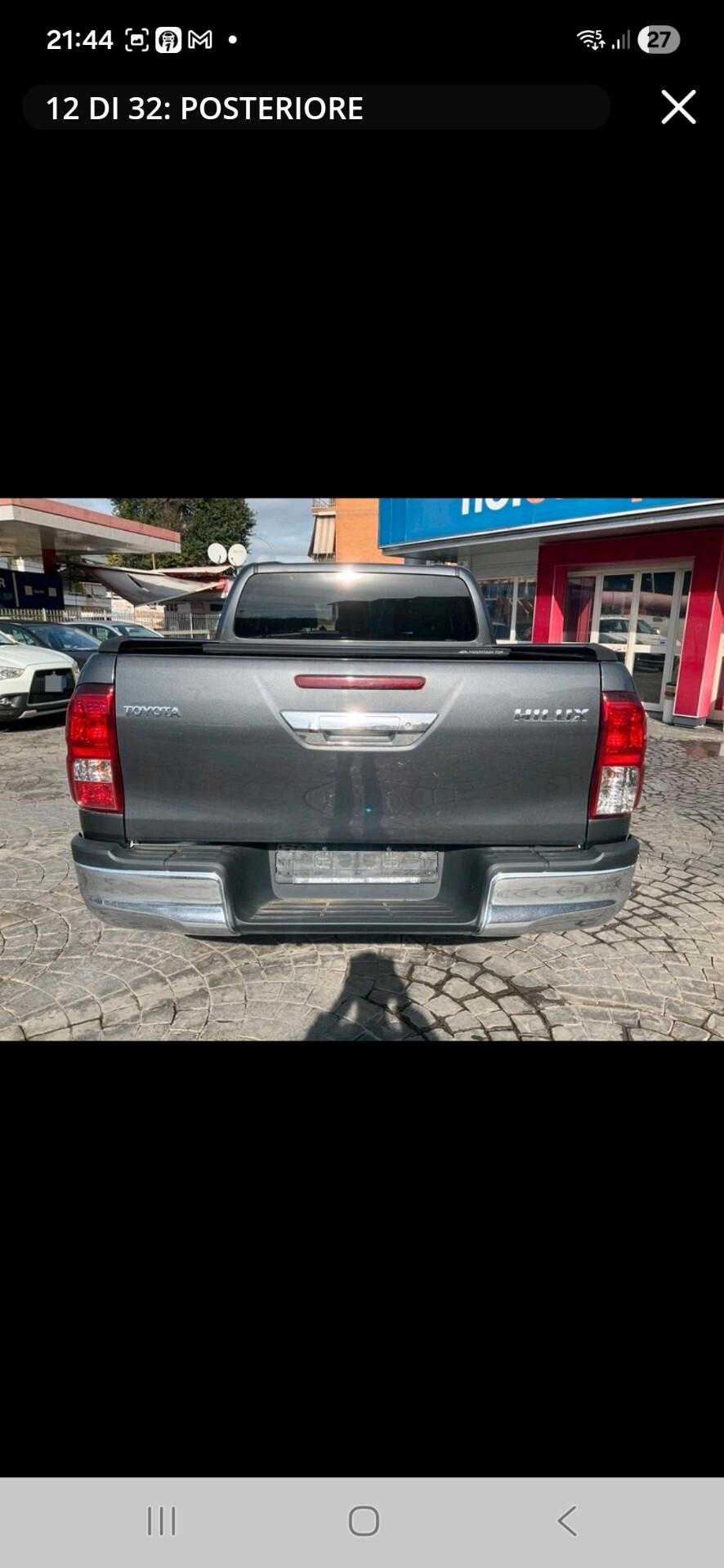 Toyota Hilux 2.4 D-4D 4WD 4 porte Double Cab Comfort