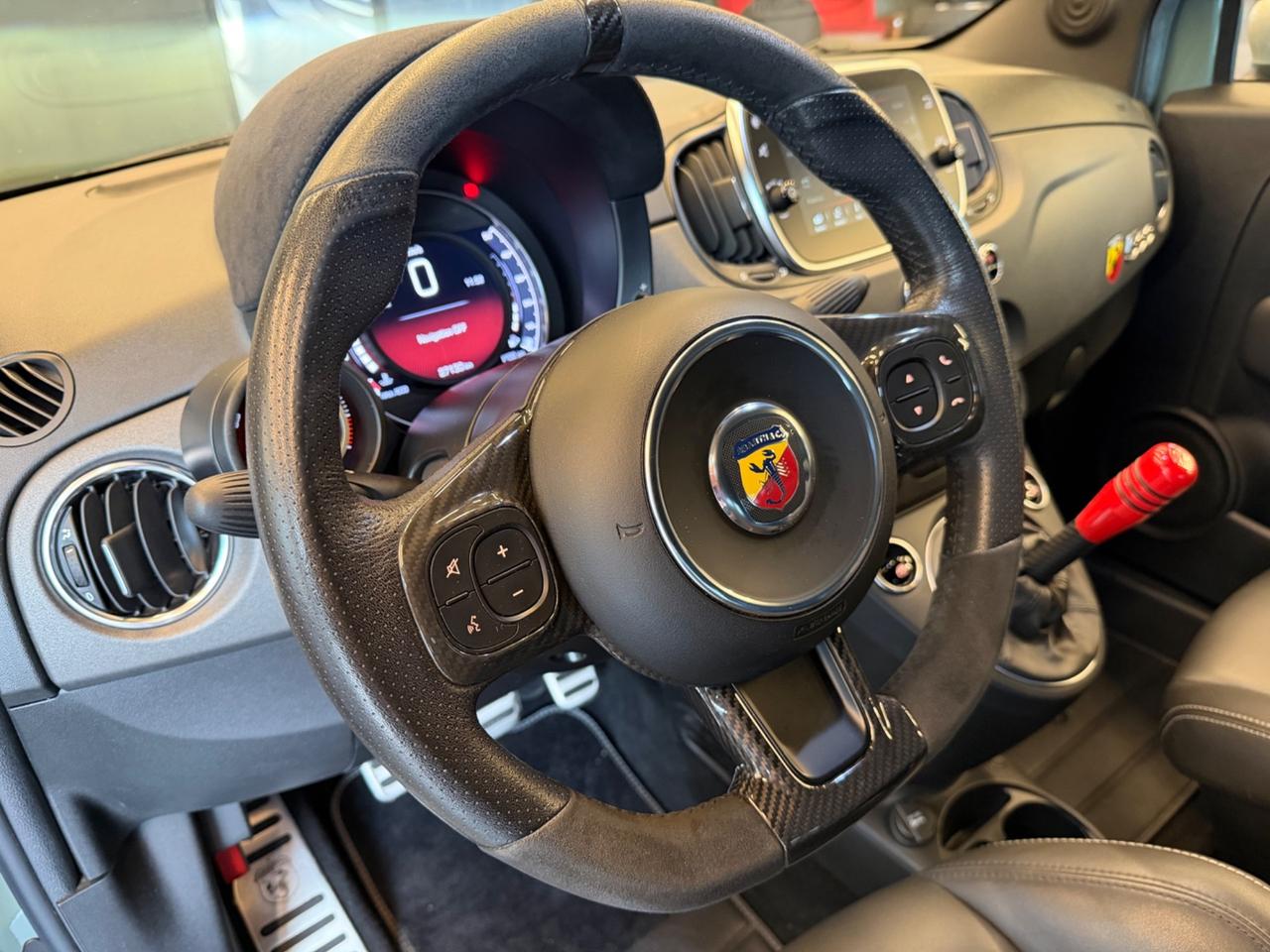 Abarth 695 1.4 Turbo T-Jet 180 CV 70°