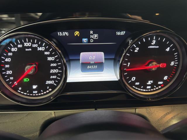 MERCEDES-BENZ E 200 d Auto Sport