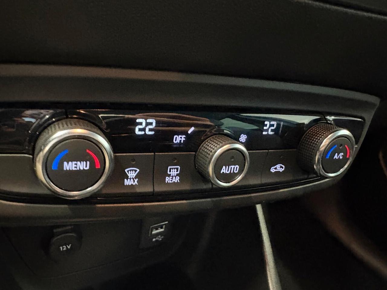 Opel Crossland ULTIMATE 1.2 Turbo 12V 110 CV 6mt SPOTICAR