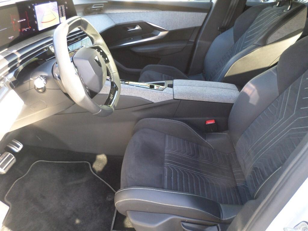 Peugeot 3008 Hybrid 136 e-DCS6 GT