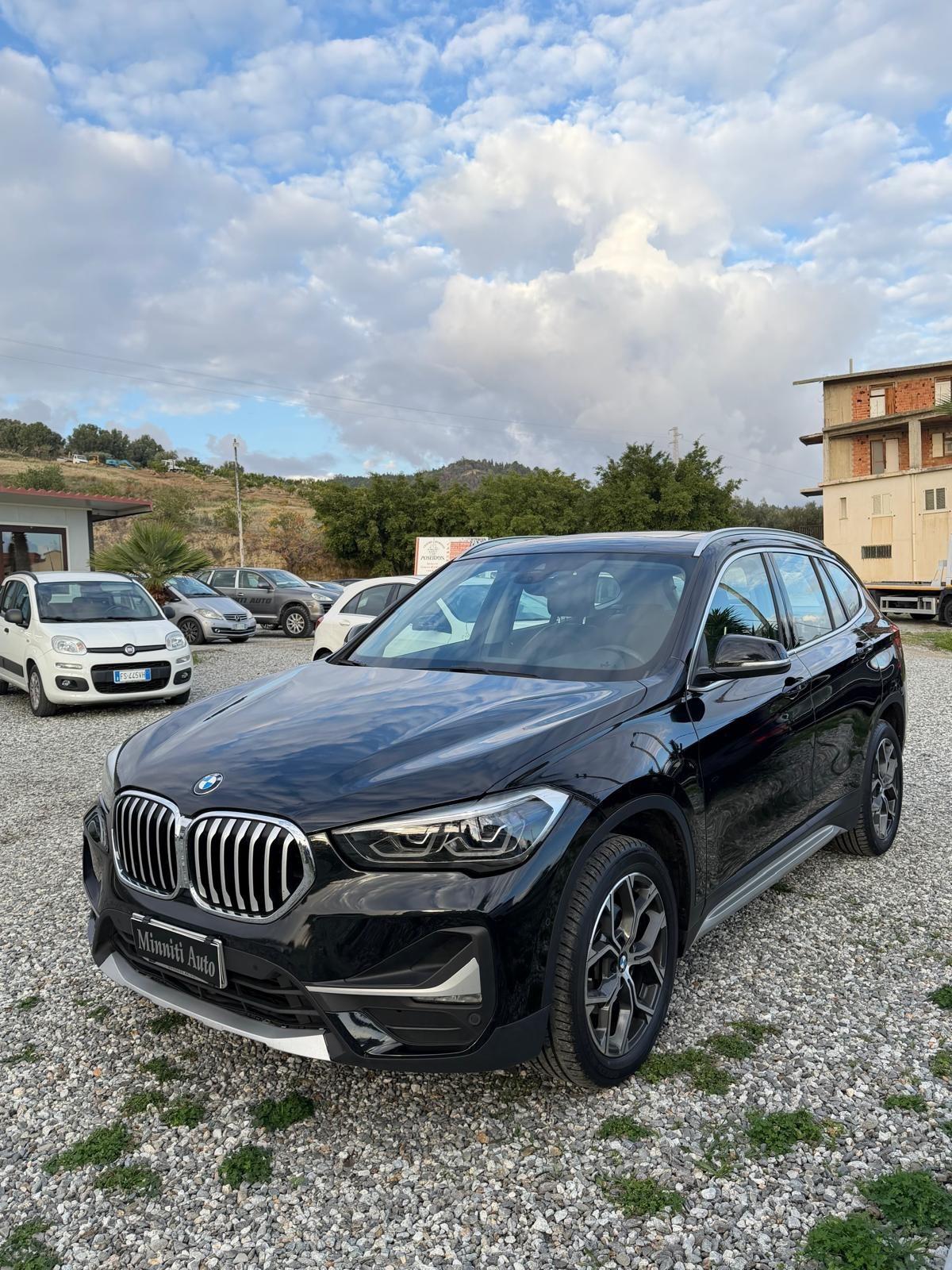 Bmw X1 sDrive18d xLine tetto apribile