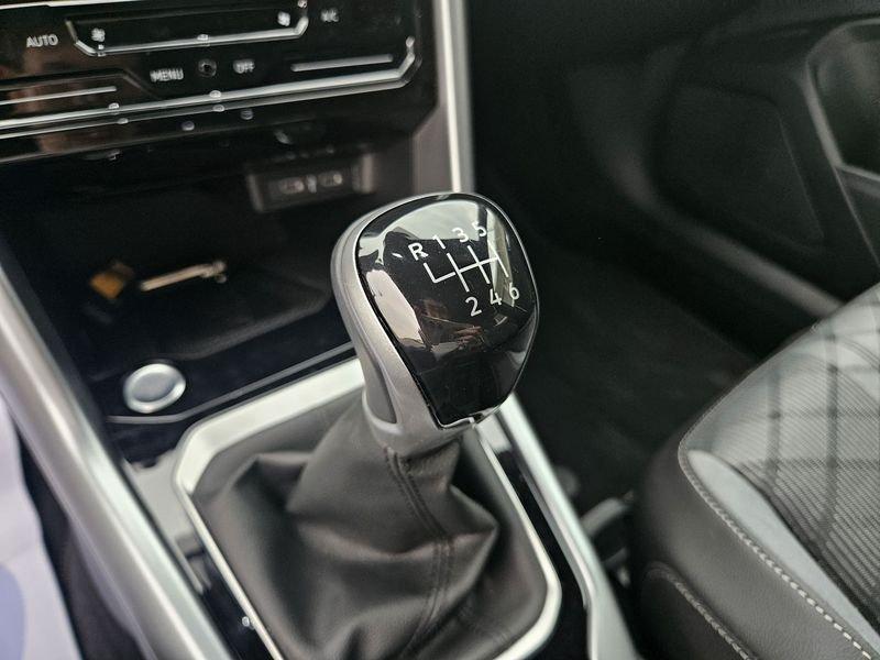 Volkswagen T-Roc 1.0 TSI R-Line Plus