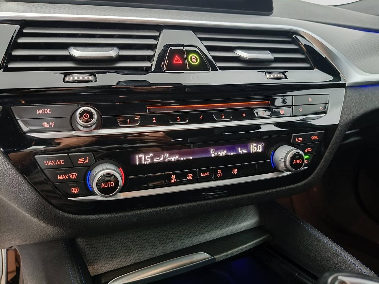 BMW Serie 5 G31 2017 Touring - 520d Touring xdrive Msport auto