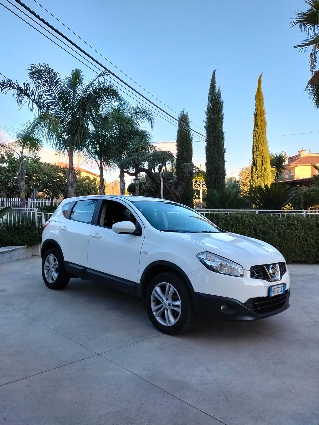 Nissan Qashqai 1.5 dCi DPF Tekna