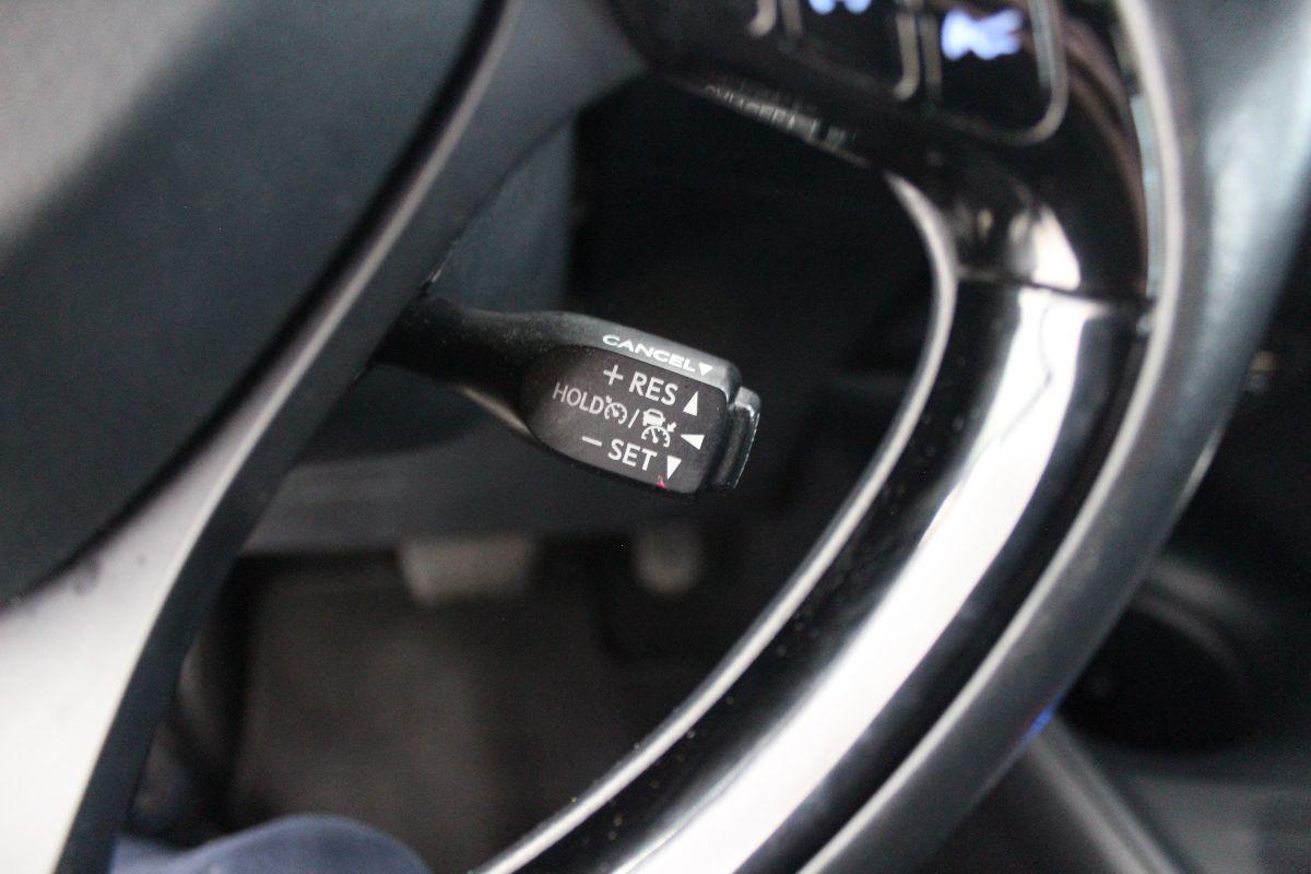 TOYOTA - C-HR - 1.8 Hybrid E-CVT Active
