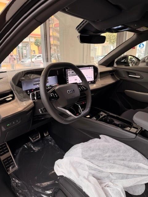 Audi Q3 Sportback Black line 35 TDI S-tronic NEW MODEL