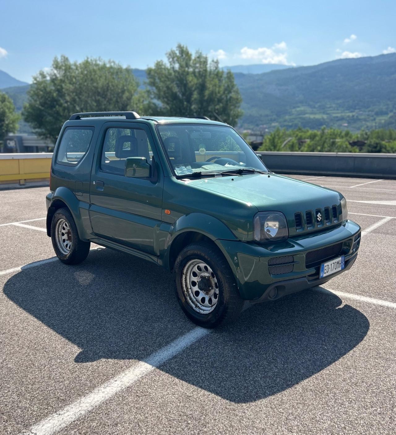 Suzuki Jimny 1.3i 4WD Special Neopatentati 2011