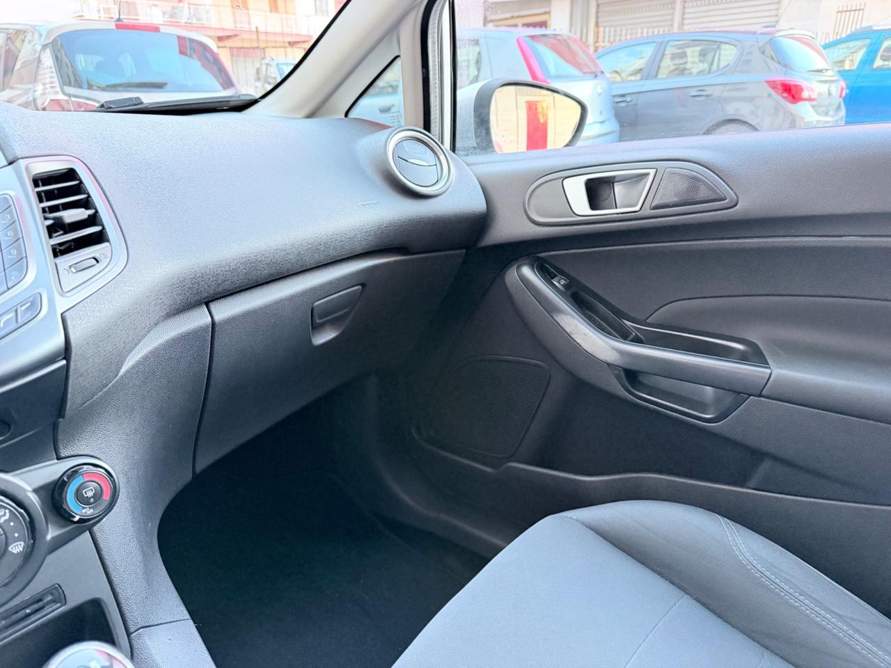 Ford Fiesta 1.5 TDCi Diesel 75CV