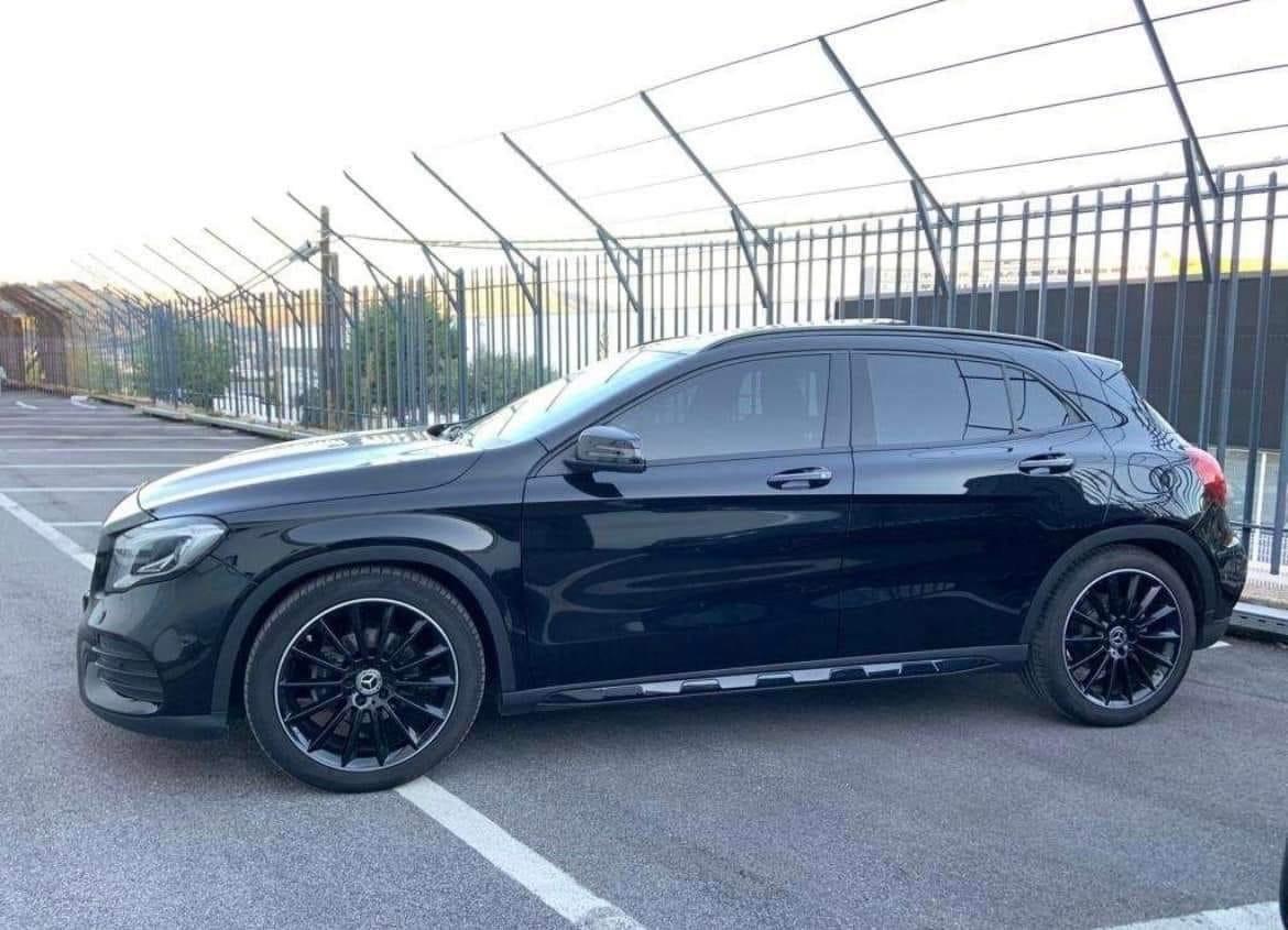 Mercedes-benz GLA 200 TETTO APRIBILE