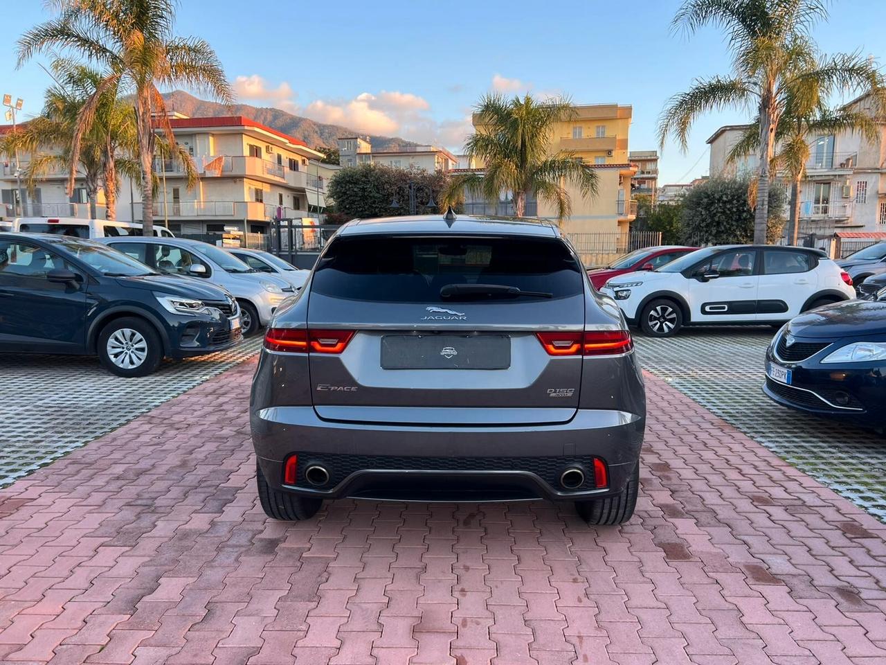 Jaguar E-Pace 2.0D 150 CV R-Dynamic