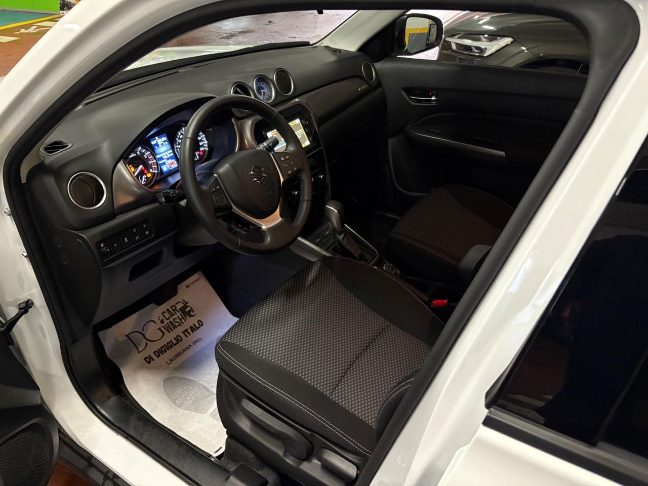 Suzuki Vitara 1.0 Boosterjet 4WD AllGrip Starview