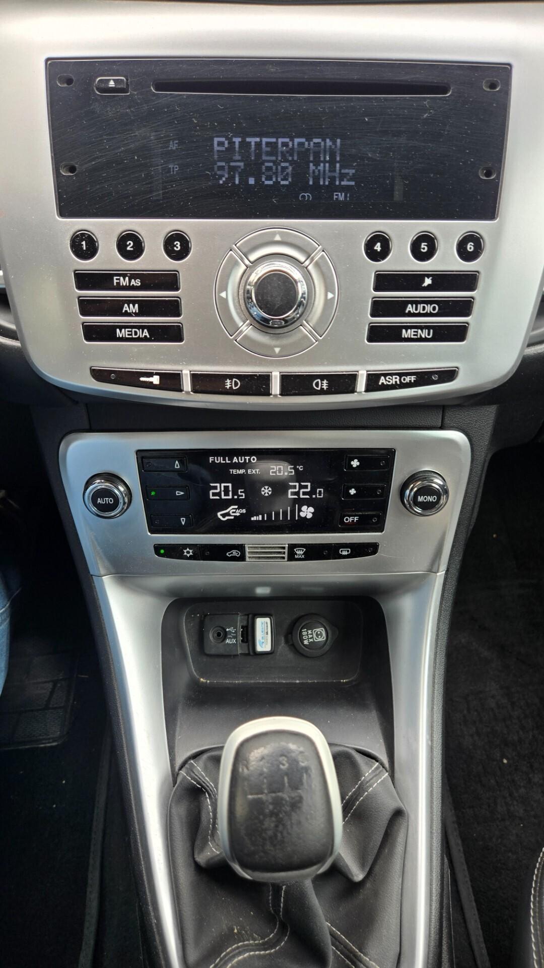 Lancia Delta 1.6 MJT DPF Gold