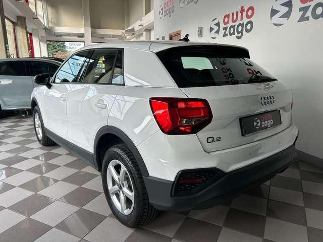 Audi Q2 30 TFSI Business Advanced