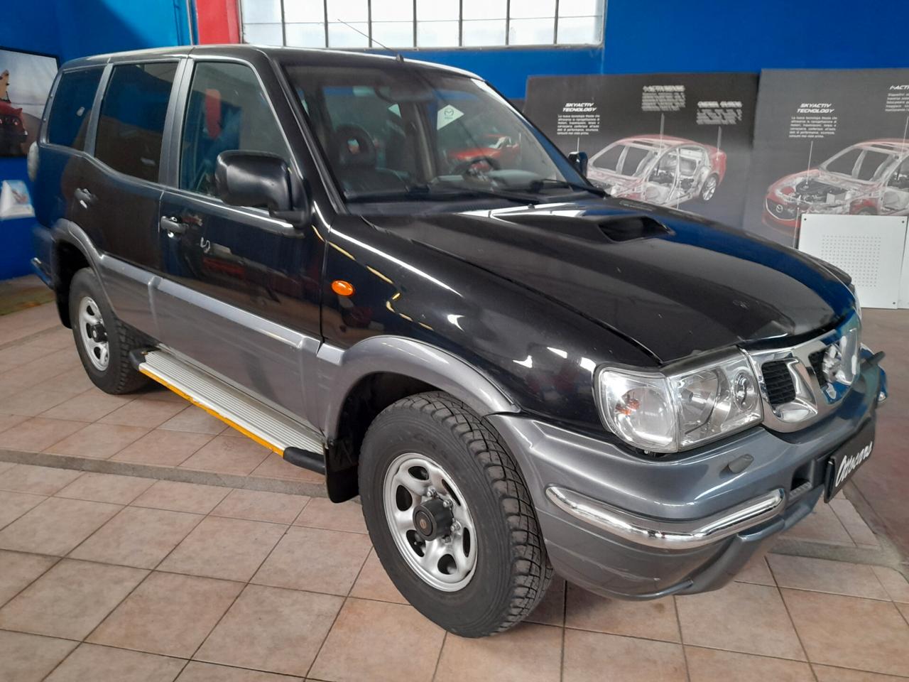 Nissan Terrano II 3.0 DiT 5P. Station Wagon. Hard Top Sport