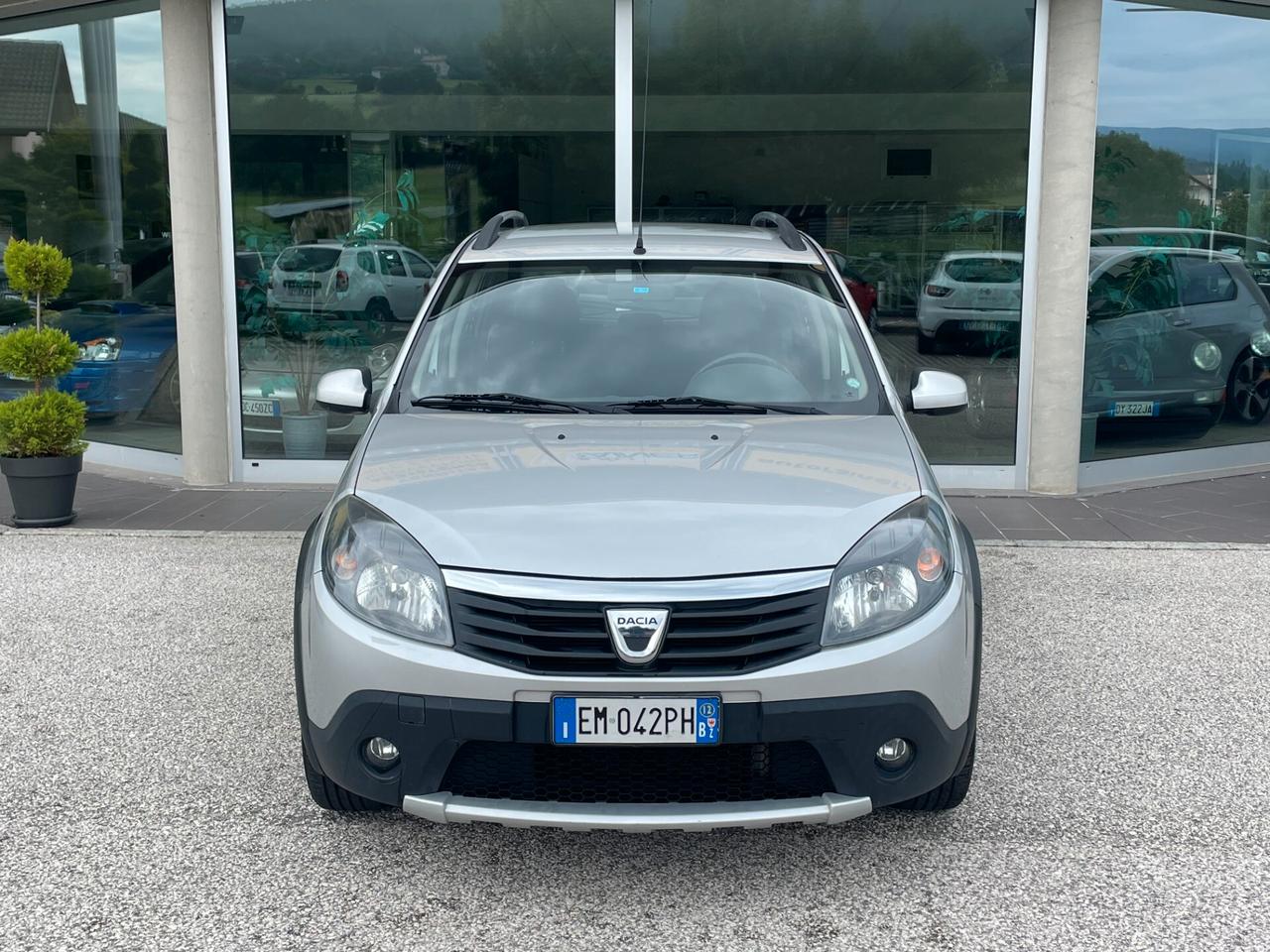 Dacia Sandero Stepway 1.6 8V 85CV "BENZ-GPL"