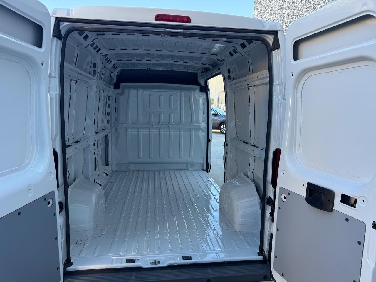 FIAT DUCATO 33 MH2 2.3 MULTIJET 120CV E6D 3 POSTI