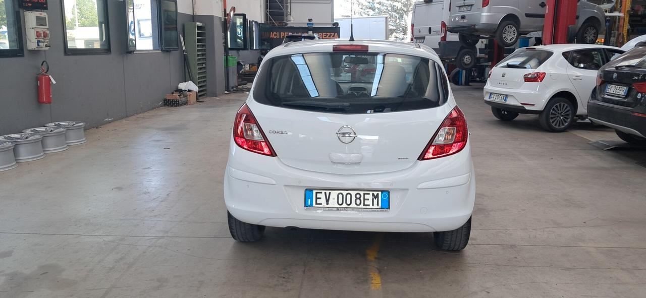 Opel Corsa 1.2 85CV 5 porte GPL-TECH Ecotec