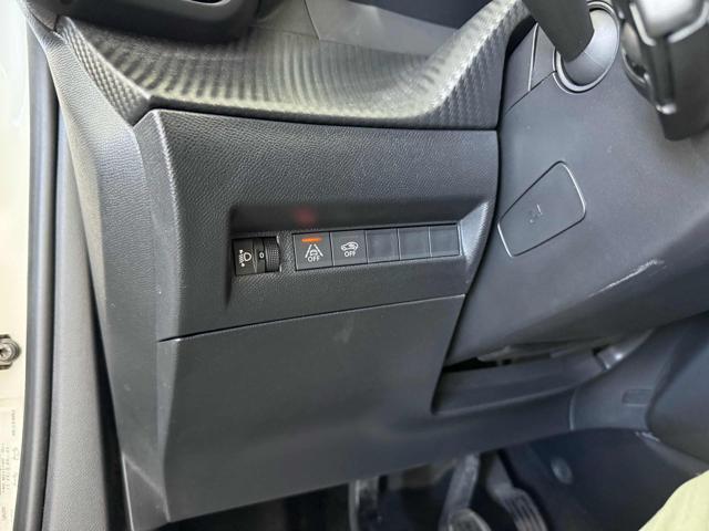 PEUGEOT 2008 BlueHDi 110 S&S Allure Pack