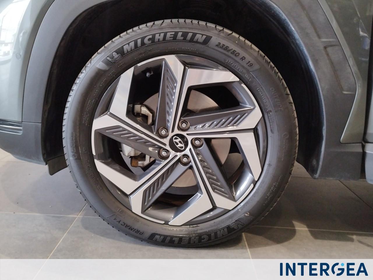 HYUNDAI Tucson 1.6 hev Exellence 2wd auto