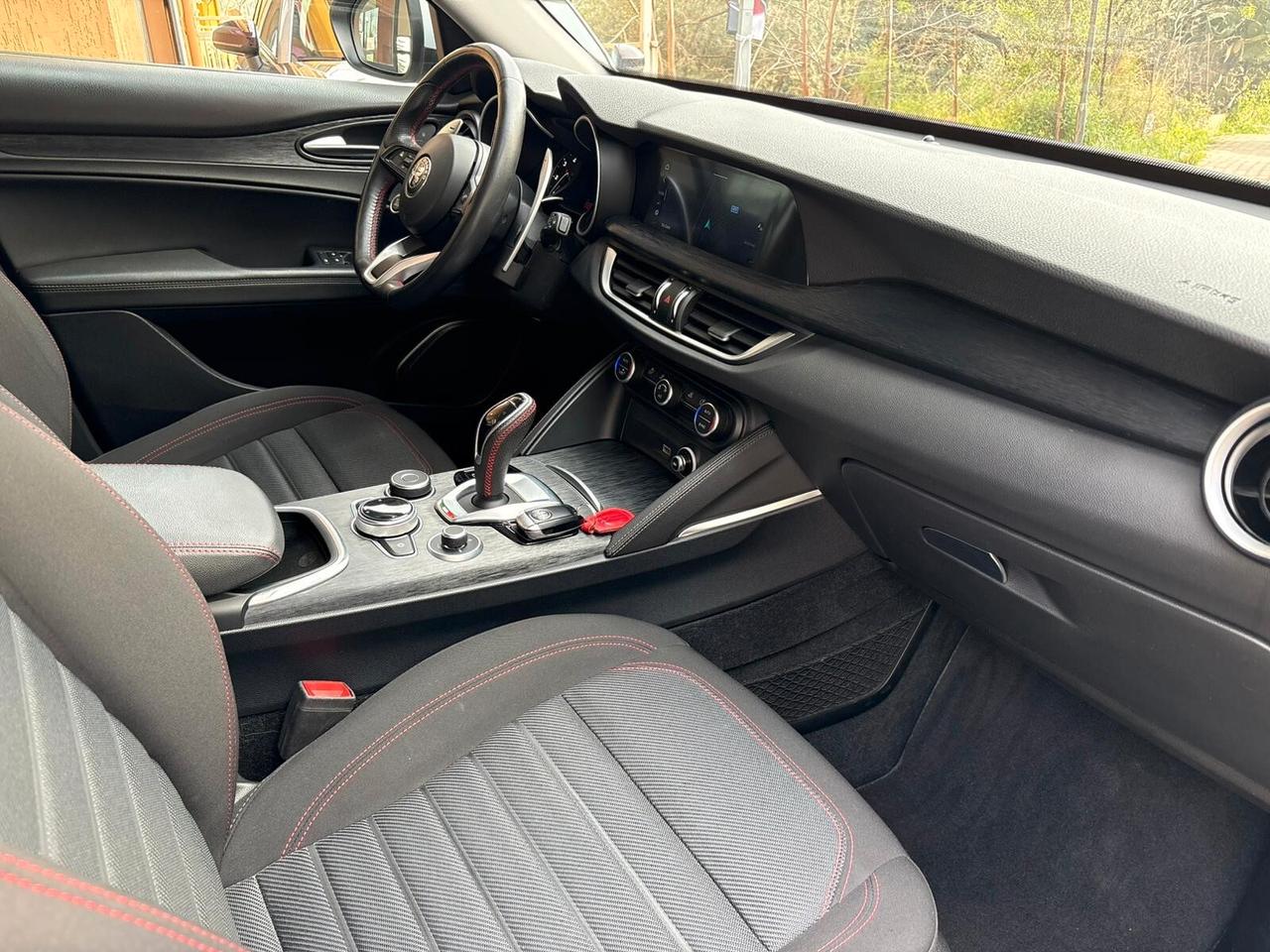 Alfa Romeo Stelvio 2.2 Turbodiesel 190 CV AT8 Q4 Super Business