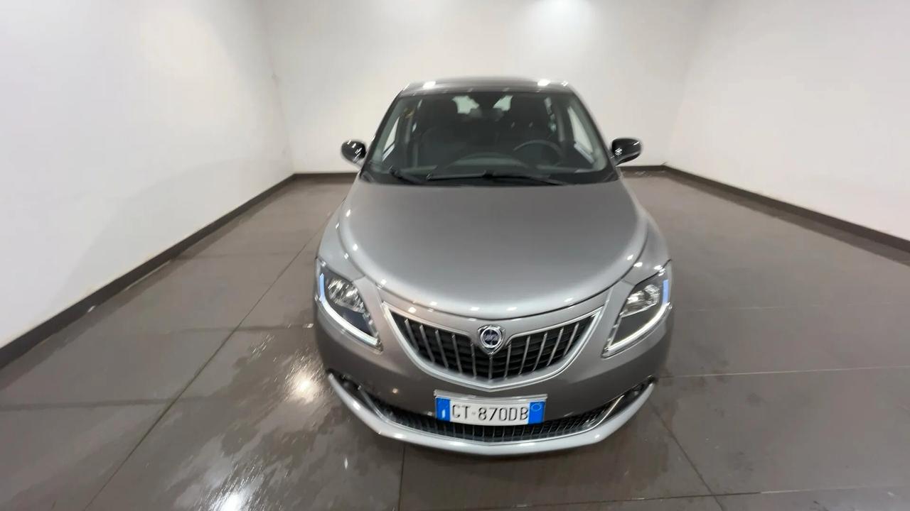 Lancia Ypsilon 1.0 FireFly 5 porte S&S Hybrid Platino