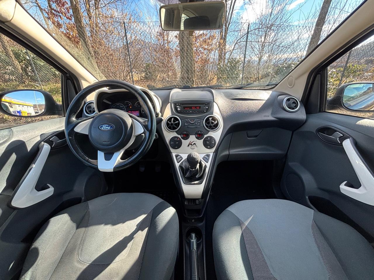 Ford Ka 1.3 TDCi 75CV Titanium