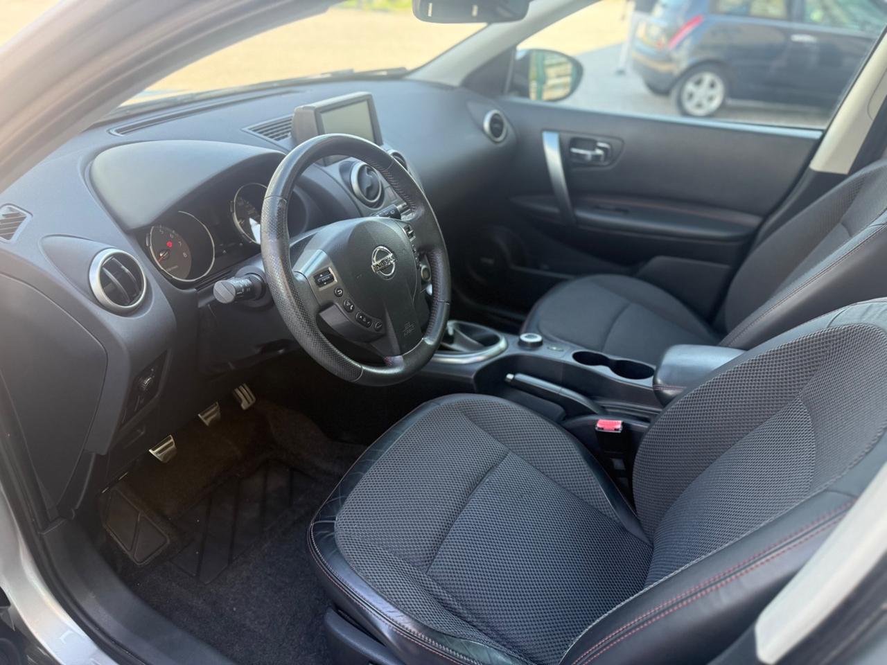 Nissan Qashqai 2.0 4WD - TETTO PANORAMICO