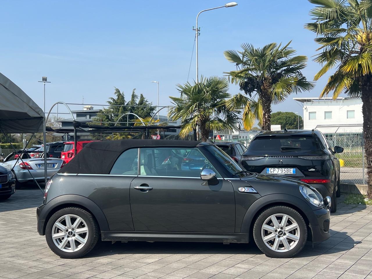 Mini 2.0 Cooper SD Cabrio FINANZIABILE