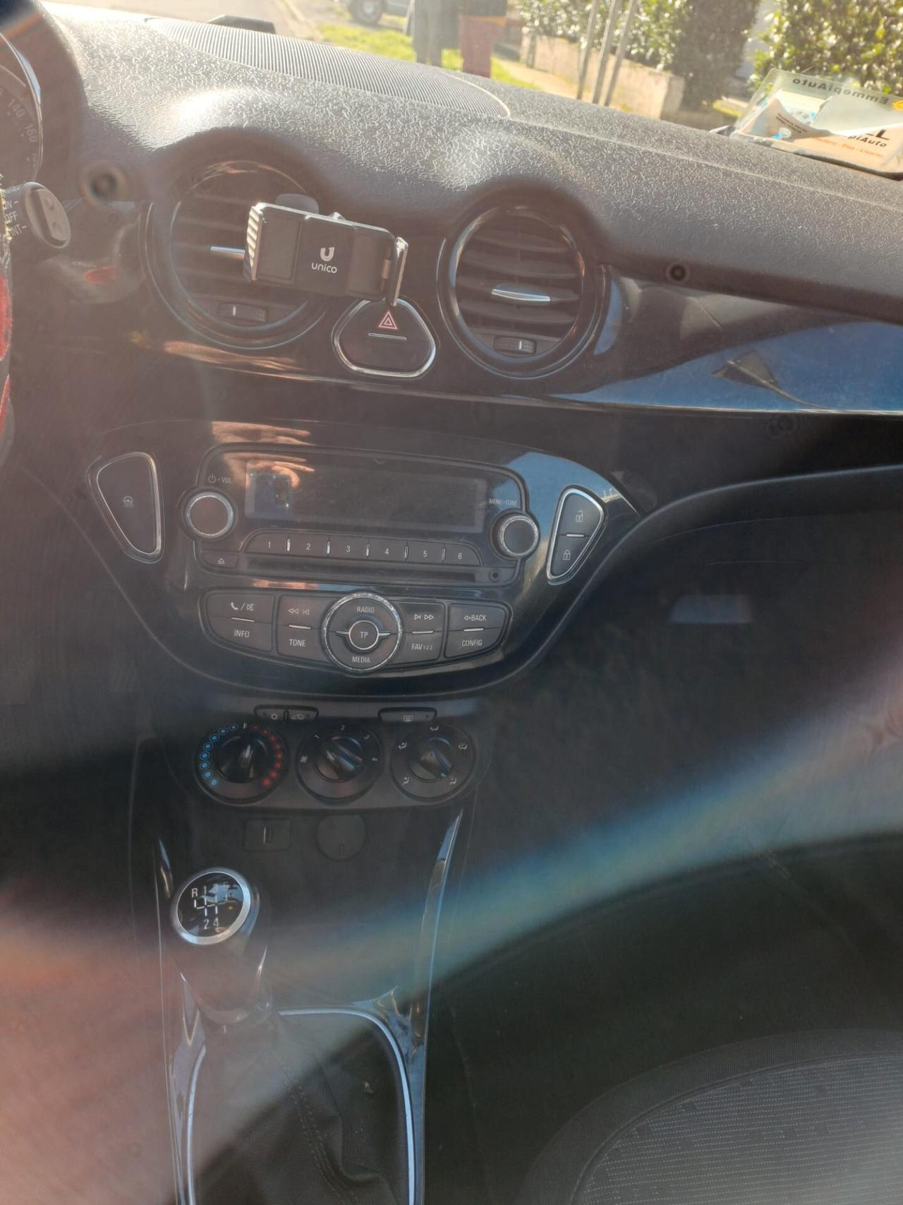 Opel Adam Rocks 1.2 70 CV Air