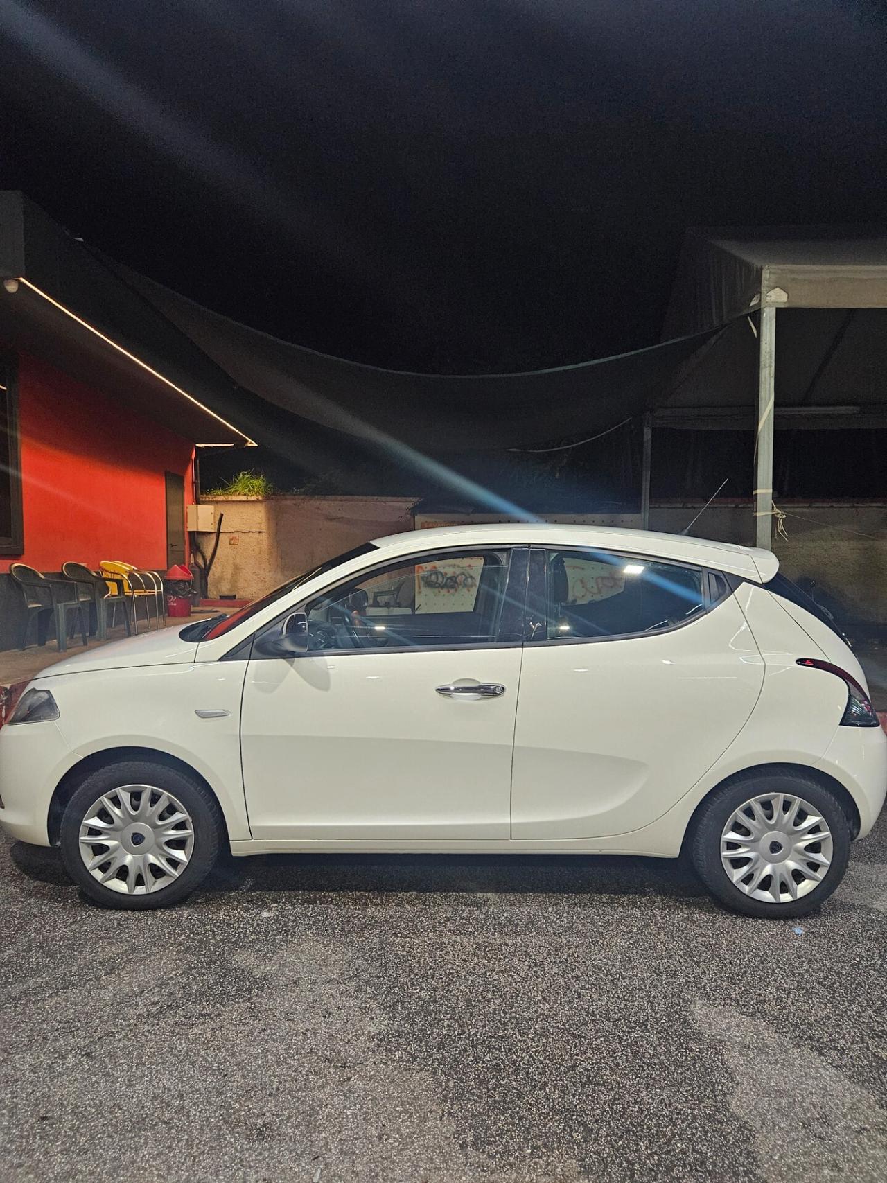 Lancia Ypsilon 1.2GPL OKNEOPATENTATI