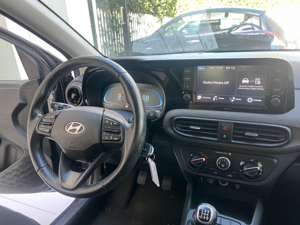 Hyundai i10 1.0 MPI AT Connectline da €129,00 mensili