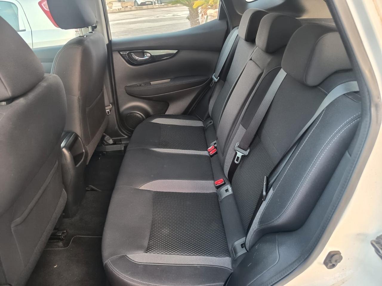 Nissan Qashqai 1.5 dCi 115 CV