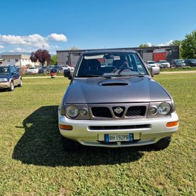 Nissan Terrano II Terrano II 2.7 Tdi 3 porte Sport Safari GANCIO DI TRAINO