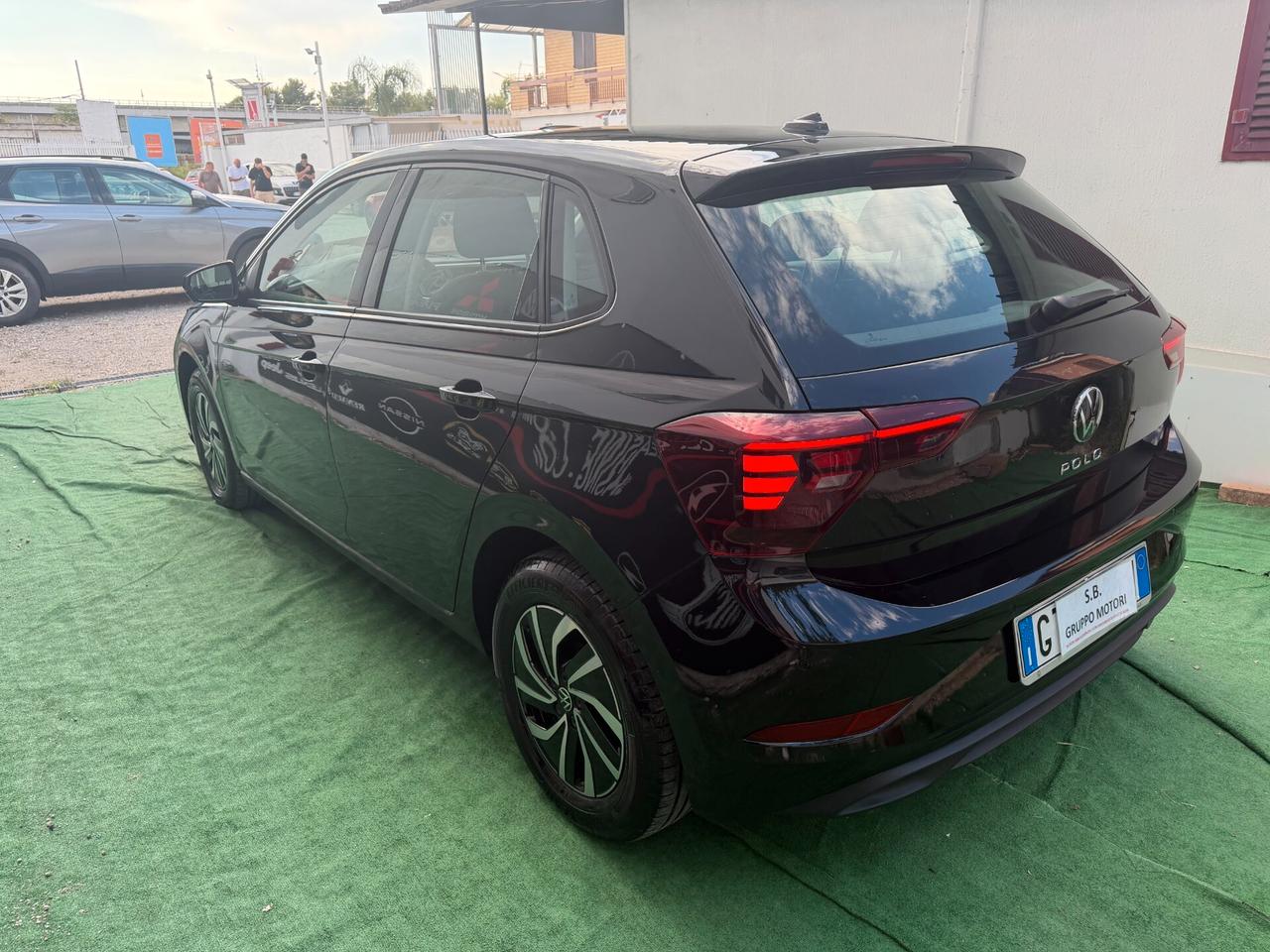Volkswagen Polo 2024 1.0 TSI DSG Style FULL LEGGI!