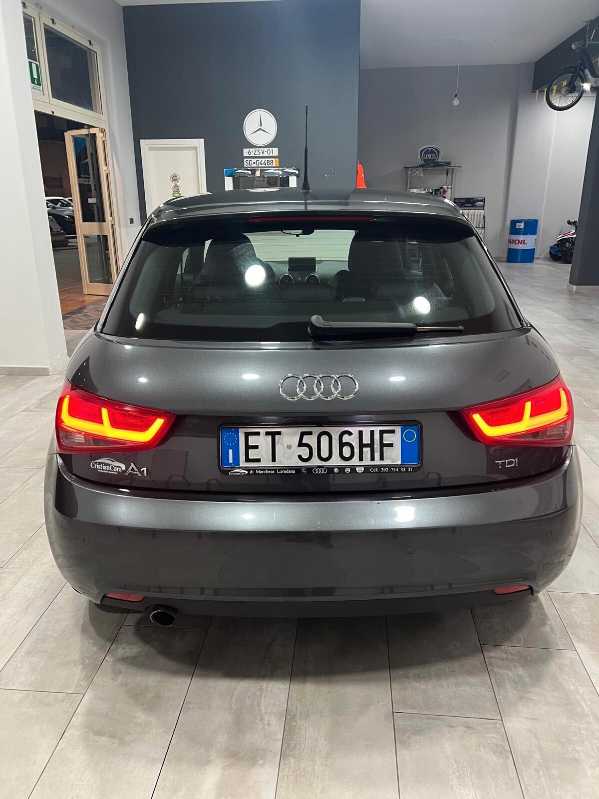 Audi A1 1.6 TDI S tronic S line edition plus