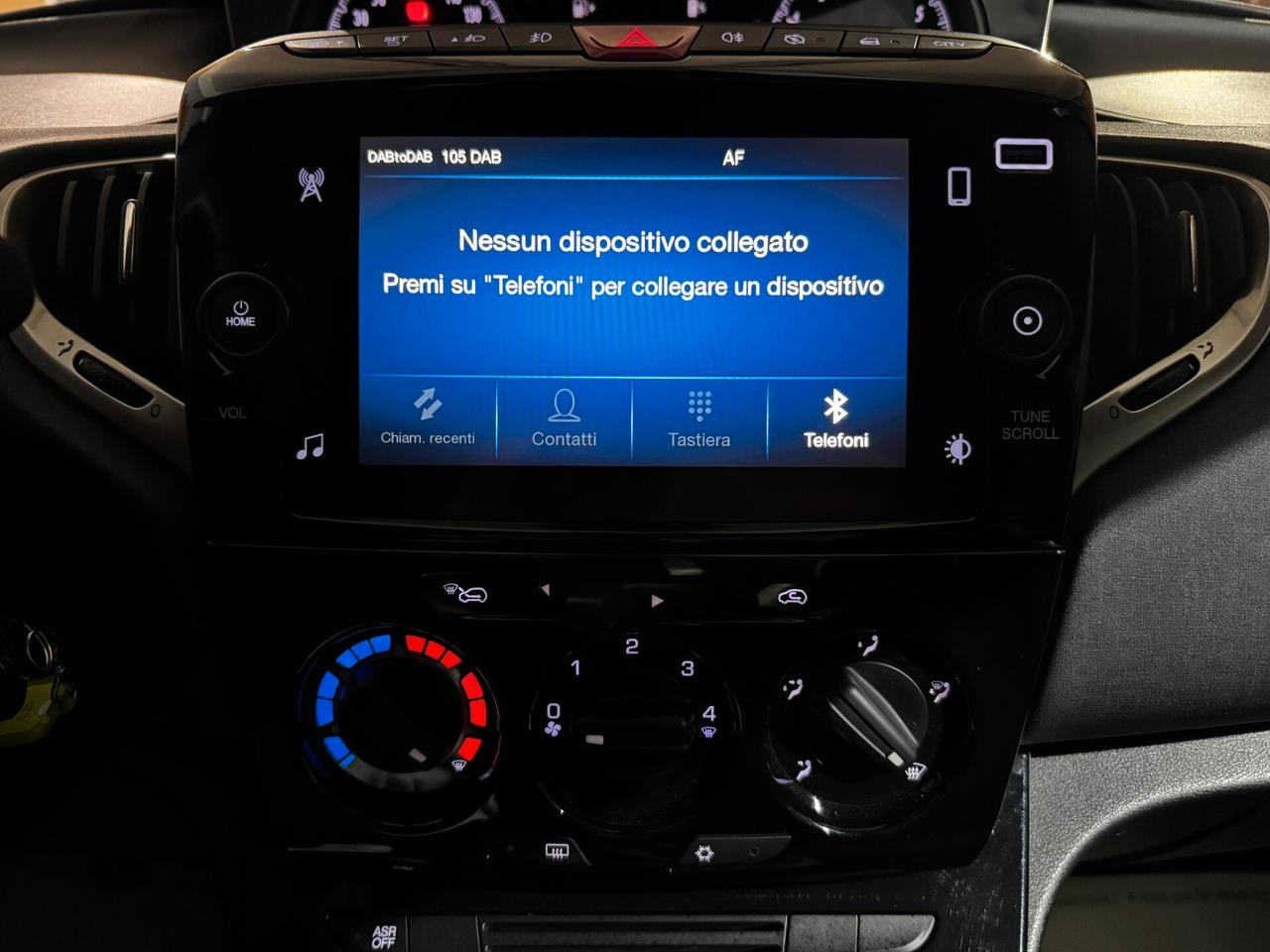 Lancia Ypsilon 1.0 FireFly 5 porte S&S Hybrid Gold