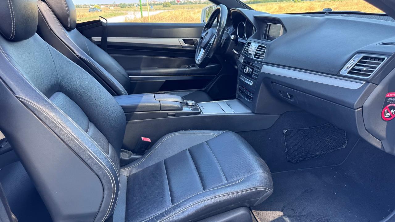 Mercedes-benz E 220 Coupé BlueTEC Premium