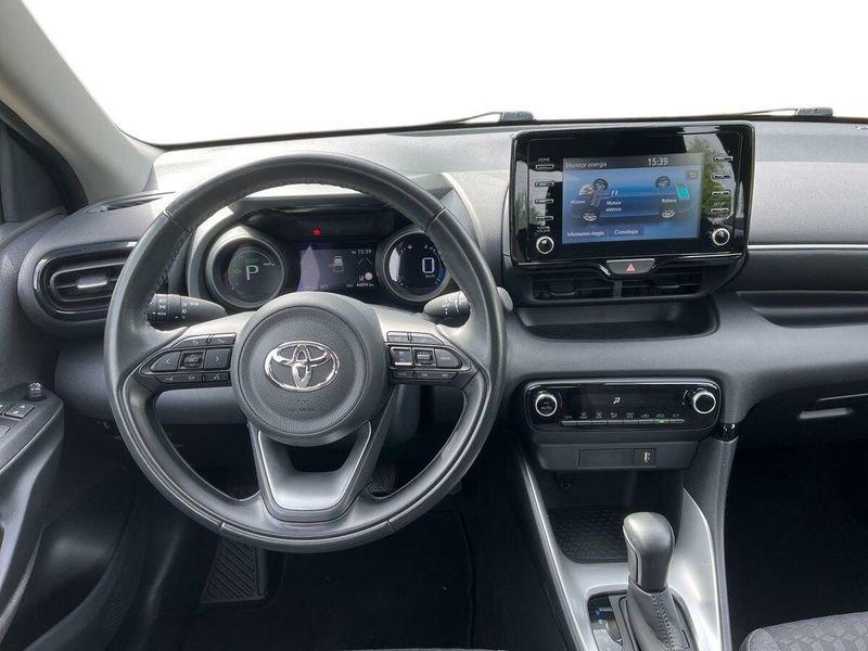 Toyota Yaris Hybrid Trend MY22