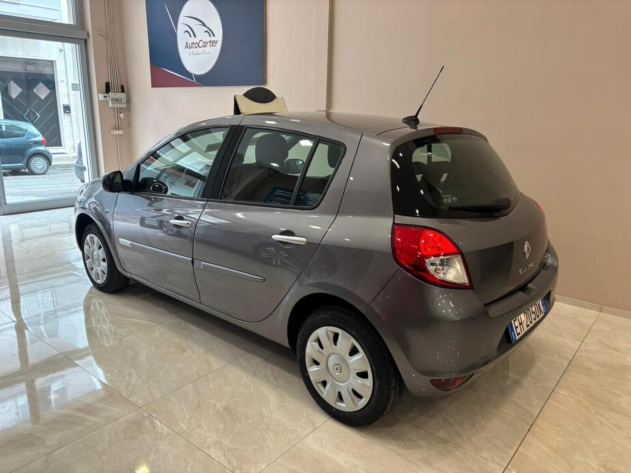 Renault Clio 1.5 DCI 75CV ** NEOPATENTATI**