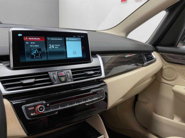 BMW 218 D ACTIVE TOURER LUXURY AUTO