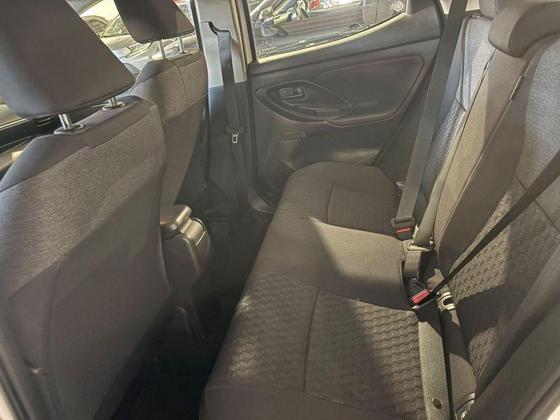 Toyota Yaris Hybrid Active MY22