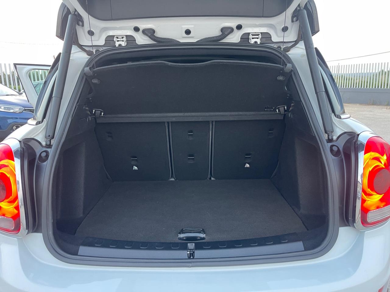 MINI COUNTRYMAN 2.0 D 150CV AUT HYPE FULL LED