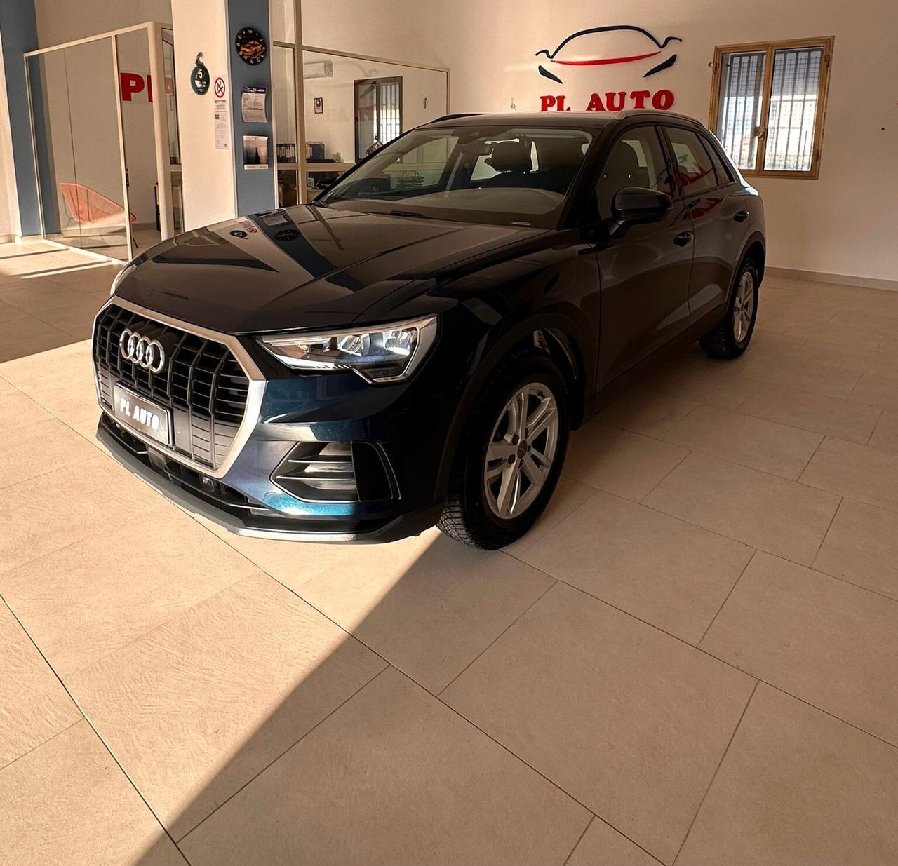 Audi Q3 35 TDI S tronic Business Advanced