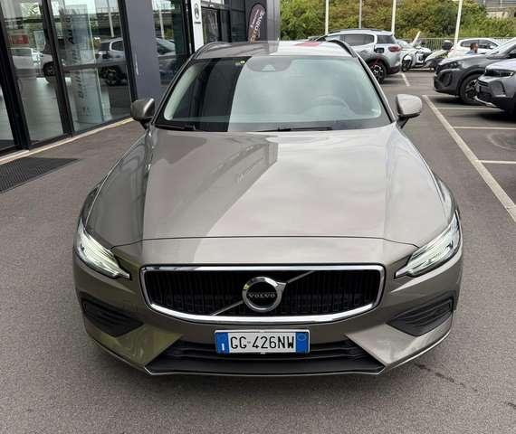 Volvo V60 II 2019 2.0 b4 Inscription auto