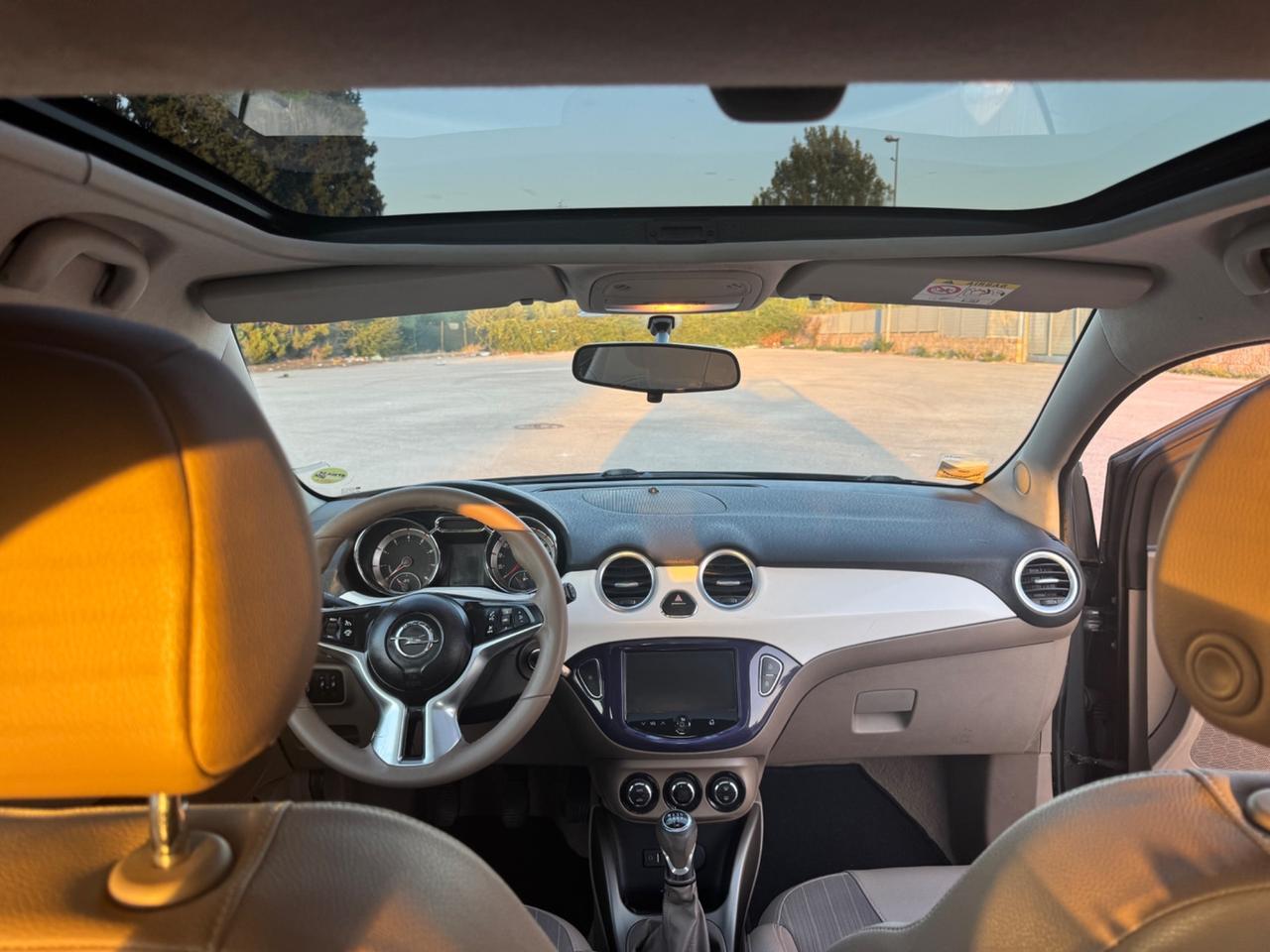 Opel Adam Rocks 1.2 70 CV tetto panoramico