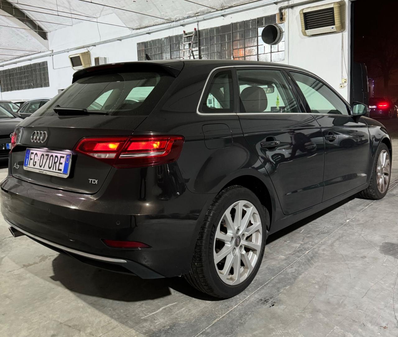 Audi A3 1.6 TDI S tronic Business